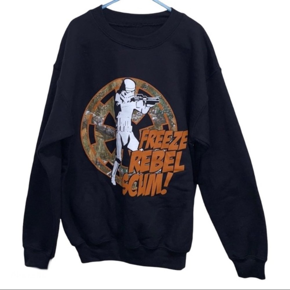 Star Wars Disney Sweatshirt Size Medium 10-12 NWT